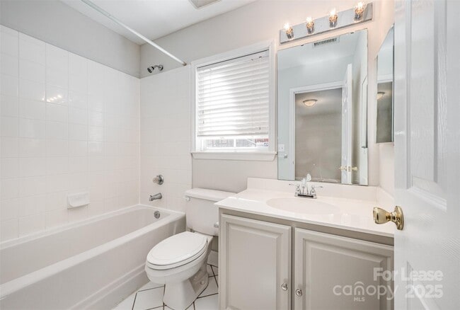 Building Photo - 847 Clarkson Mill Ct