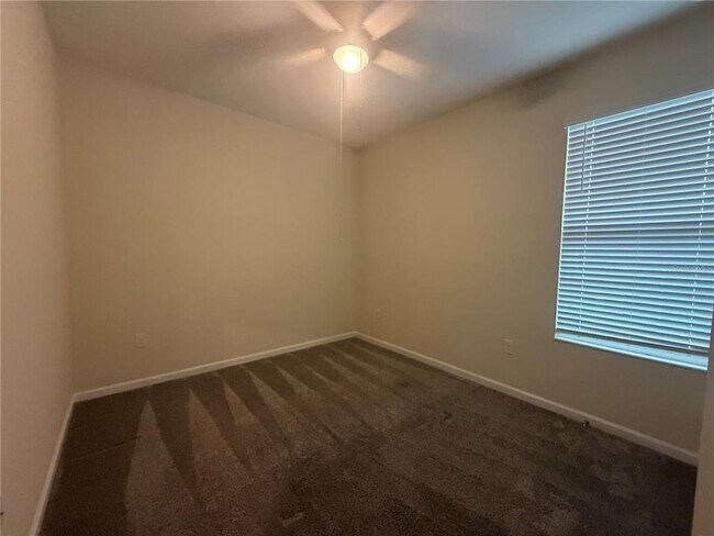 Building Photo - 8513 Golf Wy