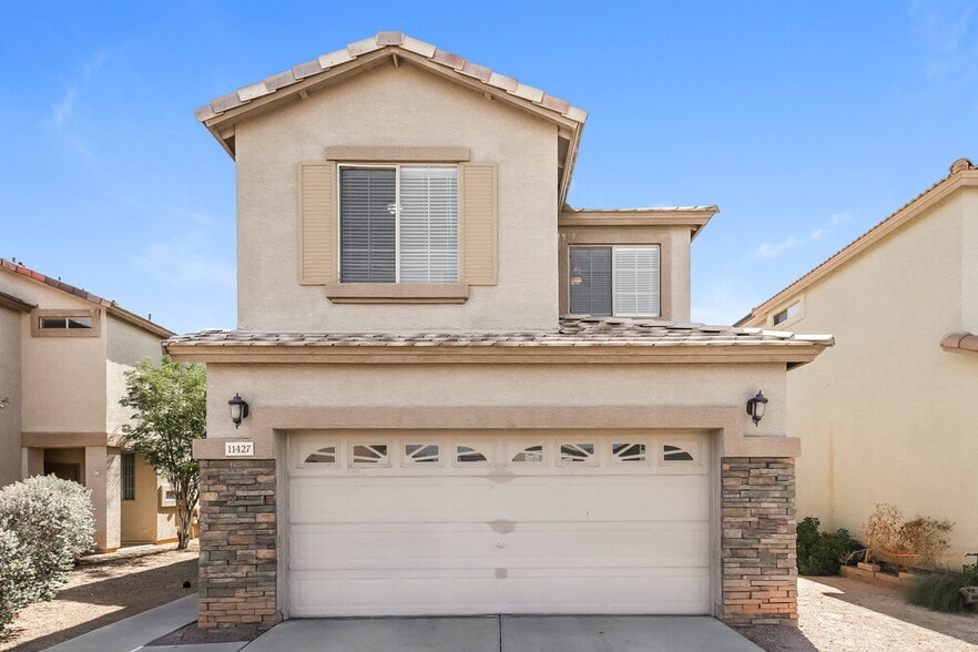 Primary Photo - 11427 W Yuma St