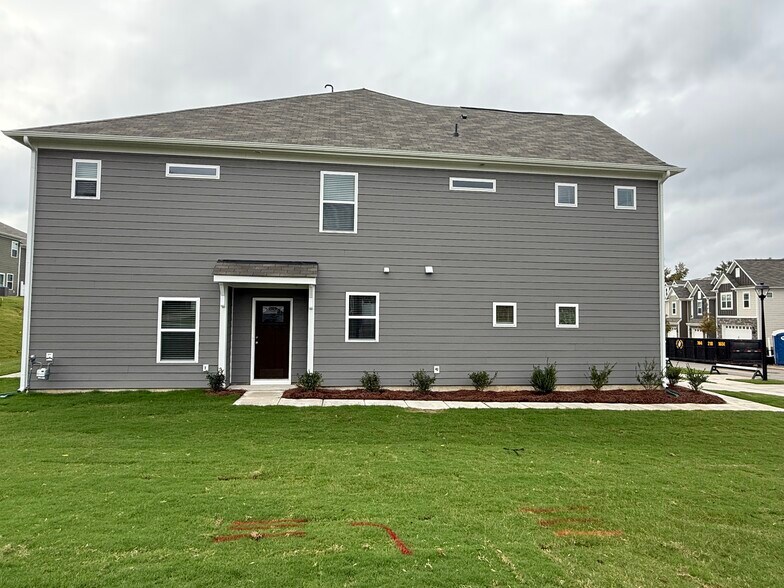Building Photo - 3238 Lilac Grove Dr