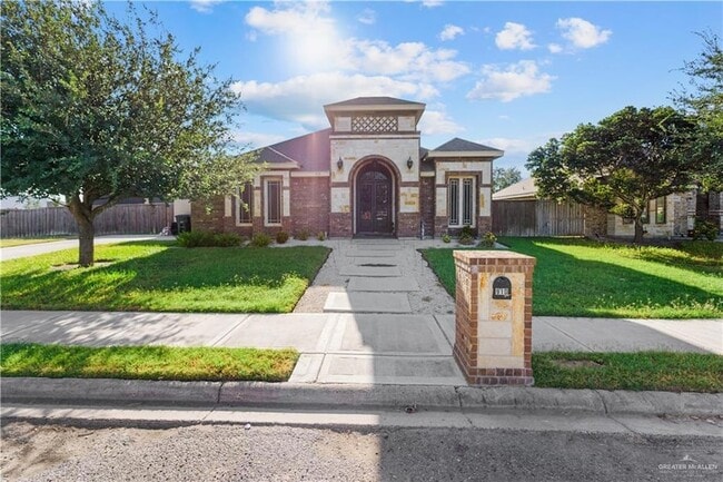 Primary Photo - 910 S Nebraska St