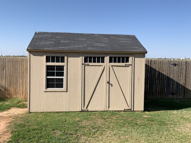Building Photo - Solar Panels and Alarm System Included!!