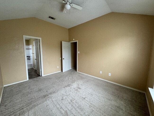 Building Photo - 3-Bedroom House for Rent in Killeen