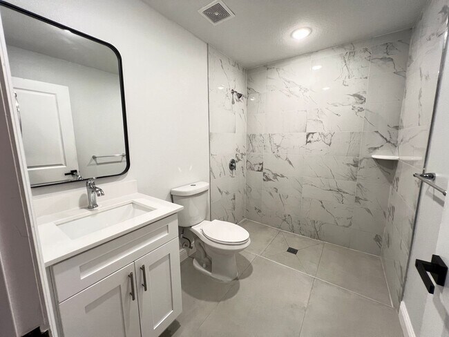 Building Photo - GREAT 3 BD/2BA Home in Ocala!!