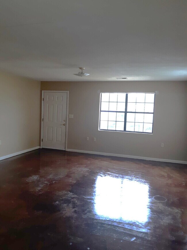 Building Photo - "Charming 2-Bed Home in Bono, AR - Cozy Living at 321 Michael!"