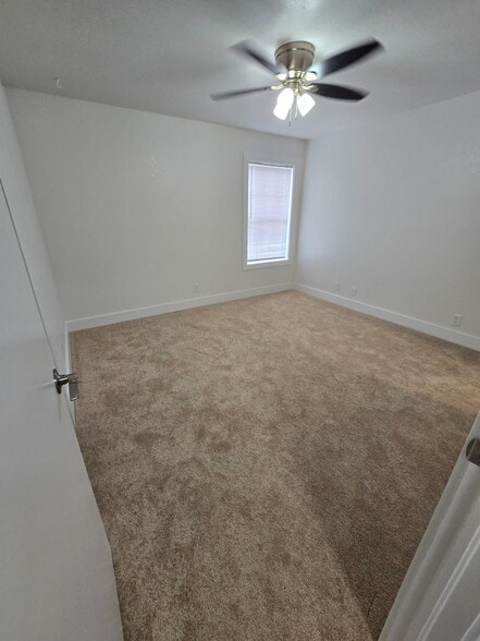 Building Photo - 6382 S 80th East Ave