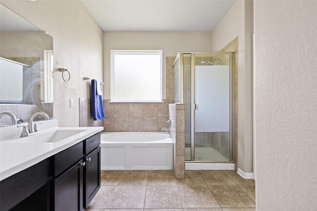 Building Photo - 3451 Mayfield Ranch Blvd