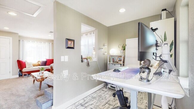 Building Photo - 6025 W 61st Ave