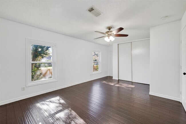 Building Photo - 13327 Harpers Bridge Dr