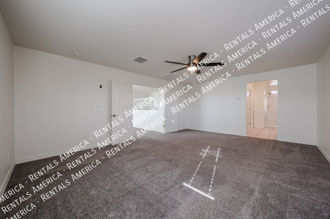 Building Photo - 17965 W Encinas Ln