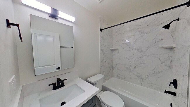 Building Photo - 8592 Cornwall Cir
