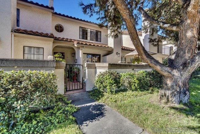 Building Photo - 7608 Palmilla Dr