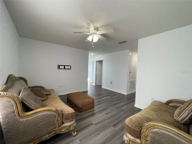 Building Photo - 4501 Baler Trails Dr