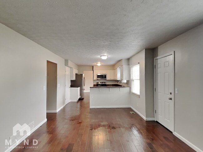 Building Photo - 6576 Canby Pl