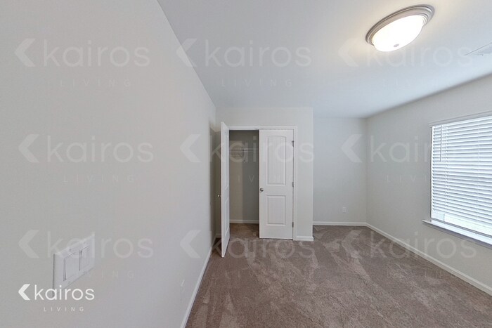Building Photo - 26 Carrollton Dr