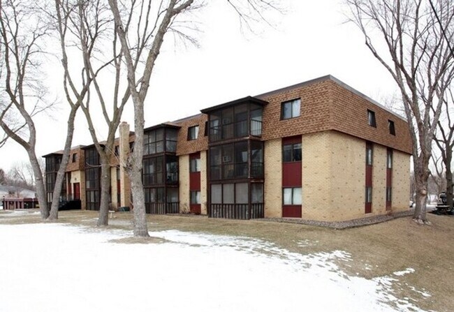 Building Photo - 8100 36th Ave N