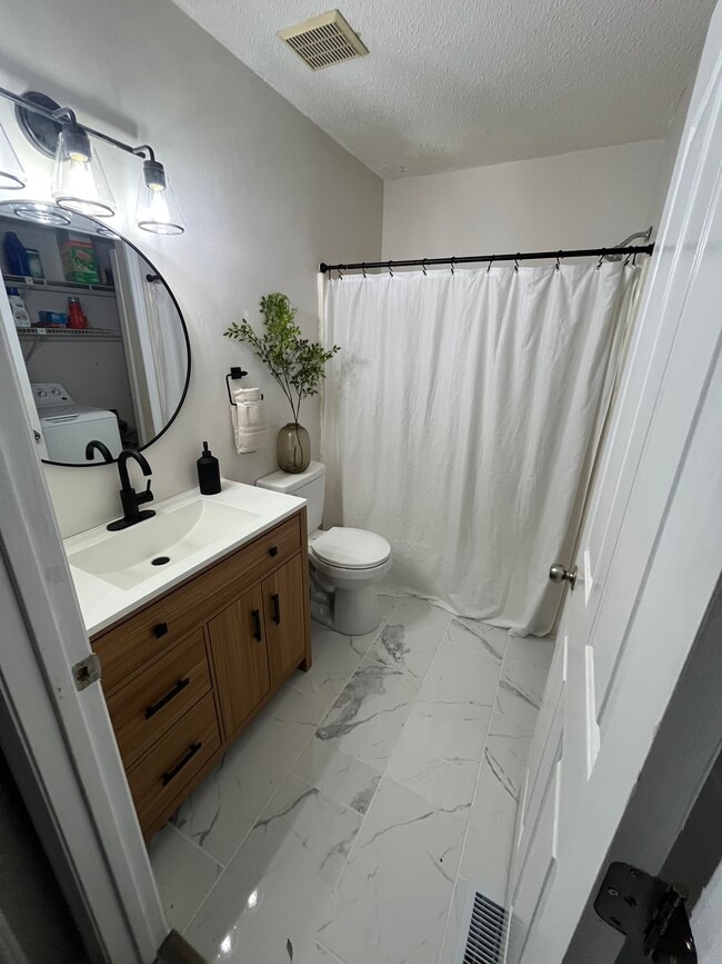 Building Photo - 27036 Fahleh Cove