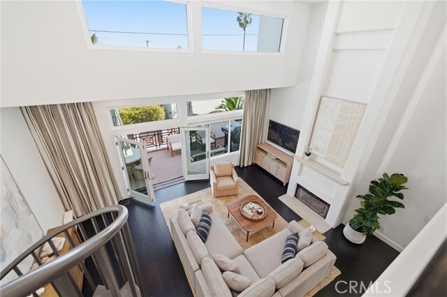 Building Photo - 720 Manhattan Beach Blvd
