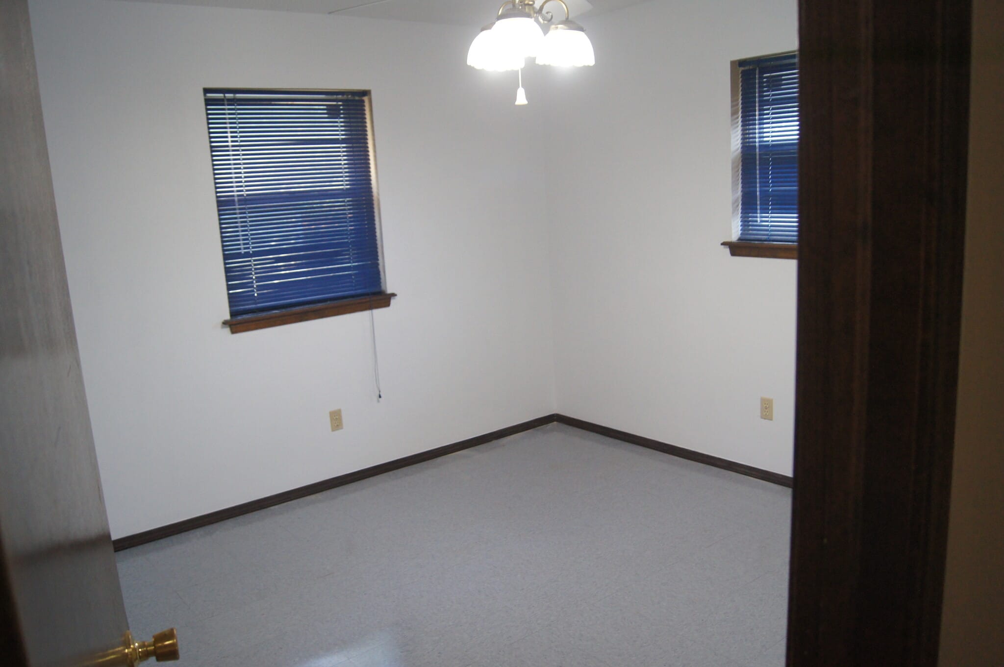 Building Photo - 1213 Frederick Dr