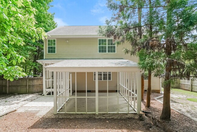 Building Photo - 1227 Arbor Greene Dr