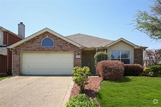 Building Photo - 201 Lakefield Dr