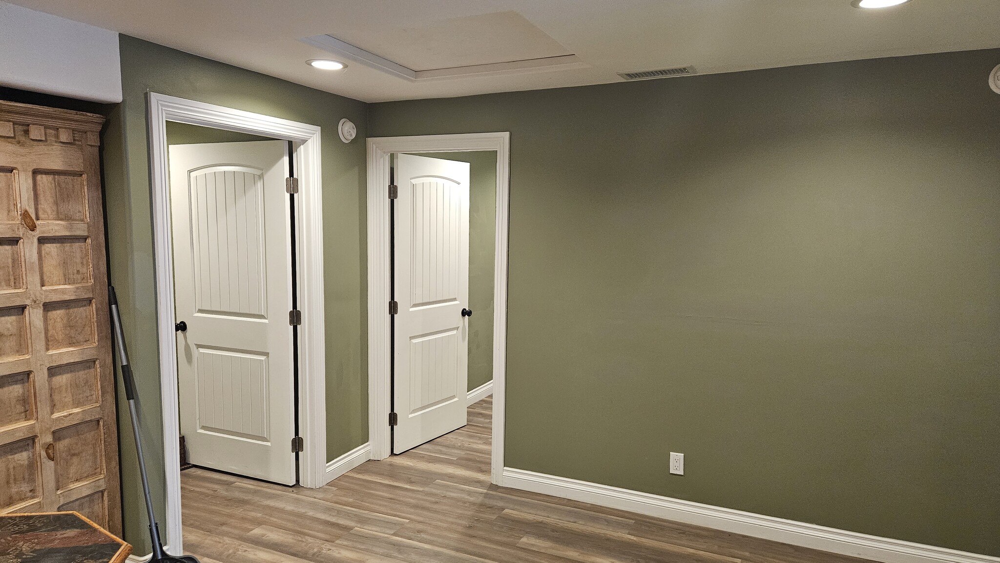 Building Photo - 751 Camino Durango