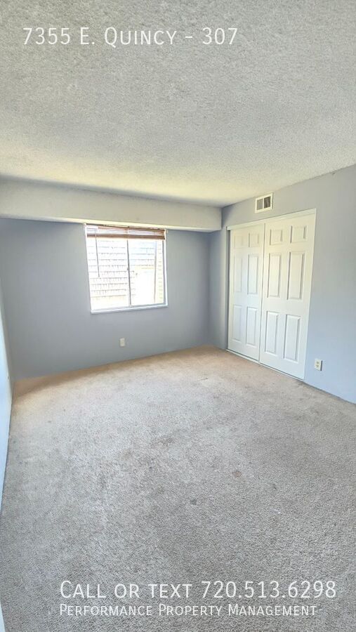 Building Photo - Beautiful 2-bedroom, 1.5-bathroom condo