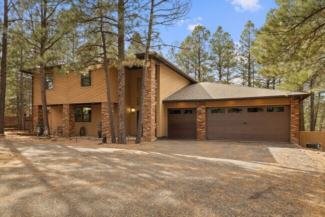 Building Photo - One of the Best Rental Opportunities In All of Flagstaff located in Lakeside Acres