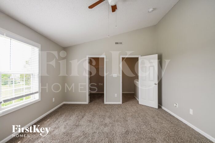 Building Photo - 12629 Wolf Run Rd