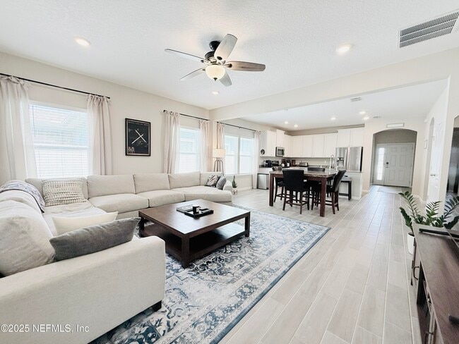 Building Photo - 1784 Mathews Manor Dr