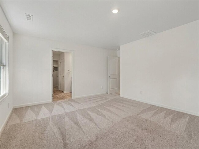 Building Photo - 477 Starbuck Parkway