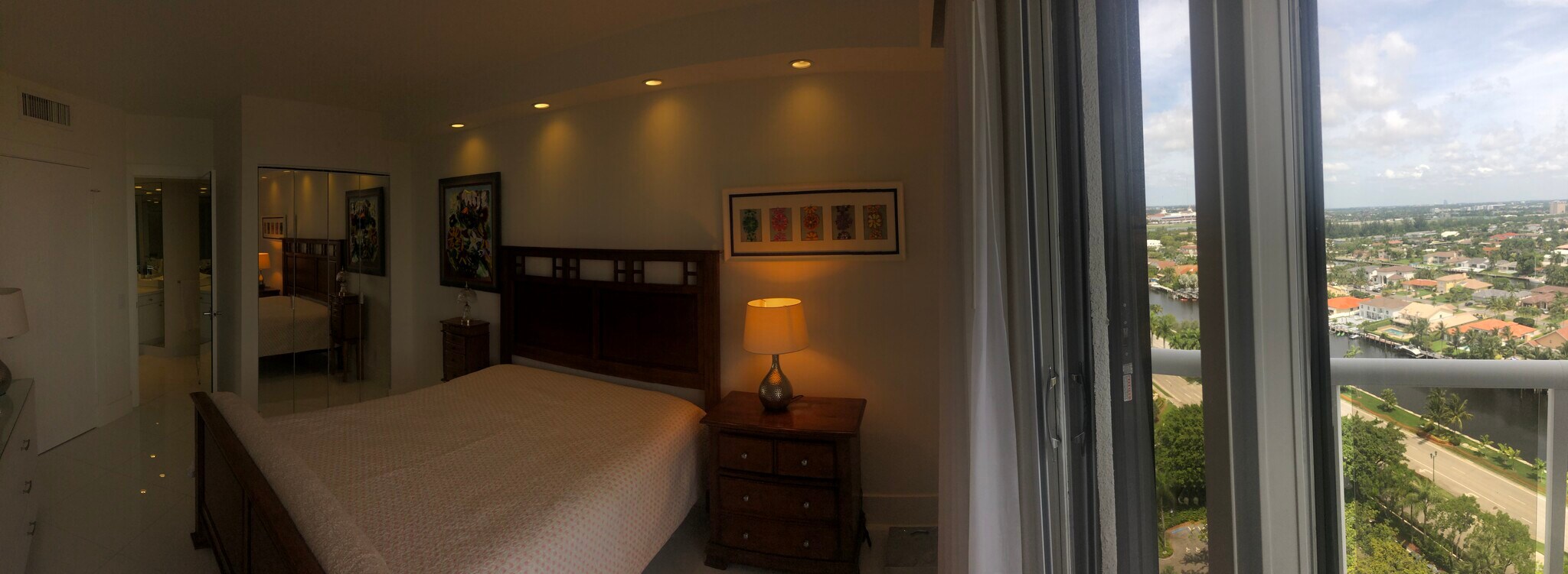 Building Photo - 3640 Yacht Club Dr