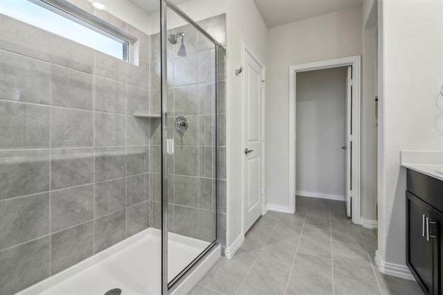 Building Photo - 711 Easthill Dr