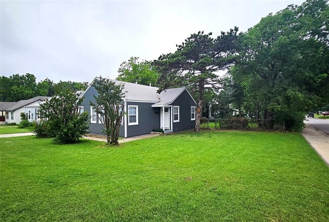 Primary Photo - 2417 NW 36th Terrace
