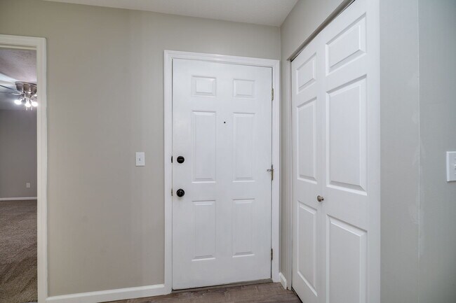Building Photo - 1540 Spinnaker Way
