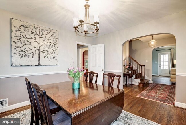 Building Photo - 5724 27th St NW