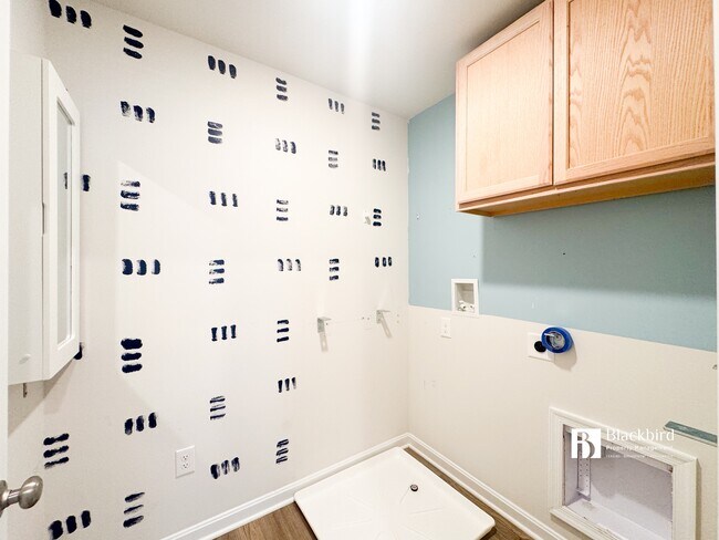 Building Photo - 561 Fawn Mdw Ln