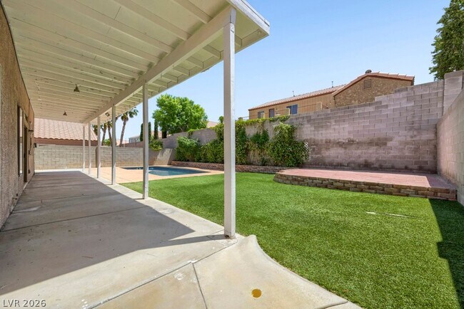 Building Photo - 946 Saddle Horn Dr