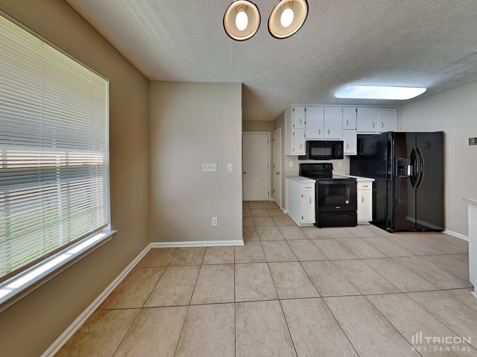Building Photo - 538 Grove Pointe Ct