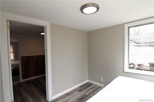 Building Photo - 71 Miller Rd