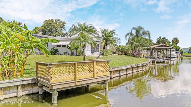 Building Photo - 1730 Canal Ct