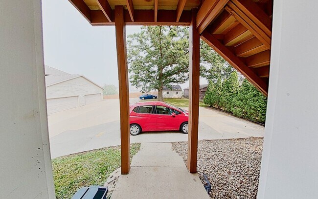 Building Photo - 514 Olive St