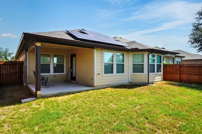 Building Photo - Gorgeous 4-Bedroom Home in Westpointe East...
