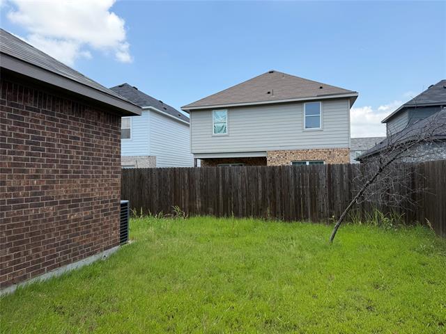 Building Photo - 2237 Diamond Dr