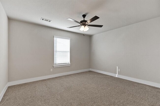 Building Photo - 7005 SW High Meadow Blvd