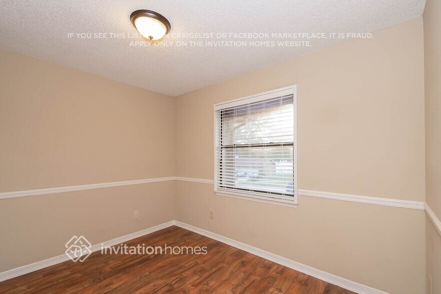 Building Photo - 4123 Dawnridge Rd E