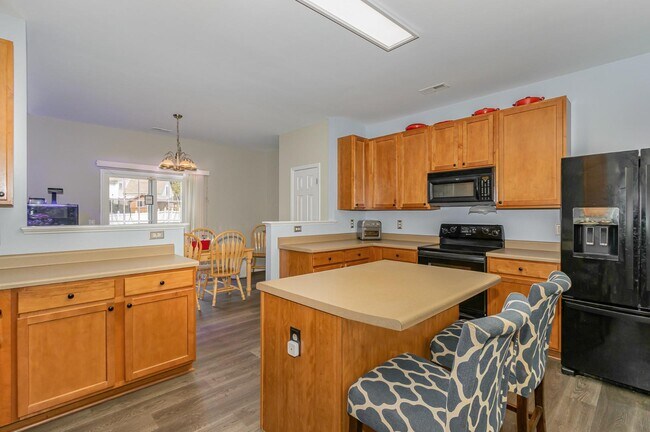 Building Photo - 1508 Bancroft Ct