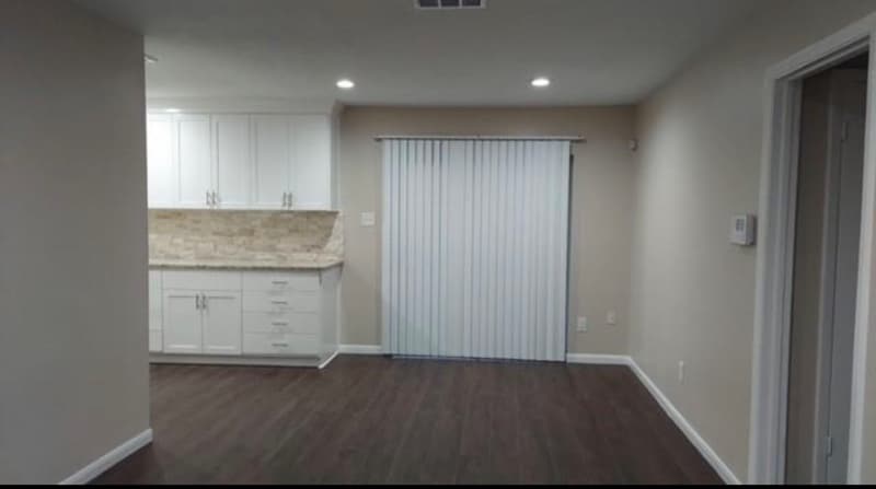 Building Photo - 4530 Donalbain Dr
