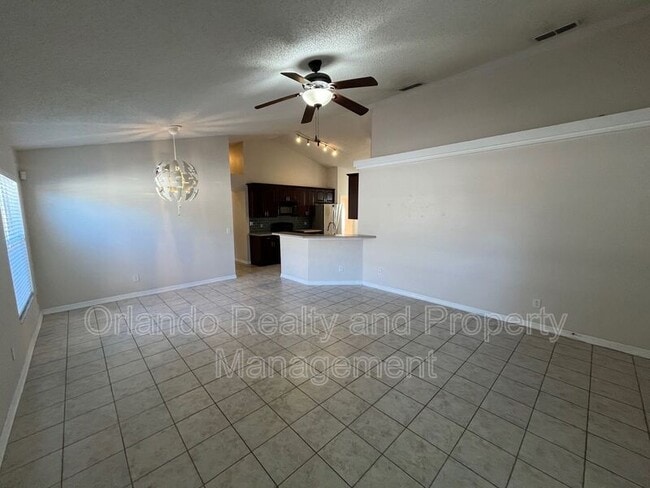 Building Photo - 1182 Sheeler Hills Dr