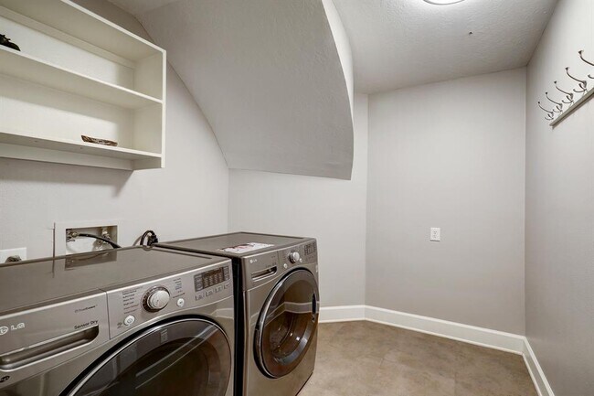 Building Photo - 11606 Cypresswood Pl
